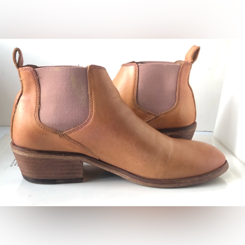 Frye Carson Chelsea Women Size 7M Brown Cognac Leather Western Boot